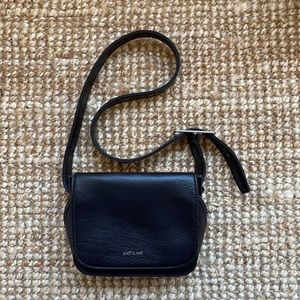 Matt & Nat Black Belt Bag